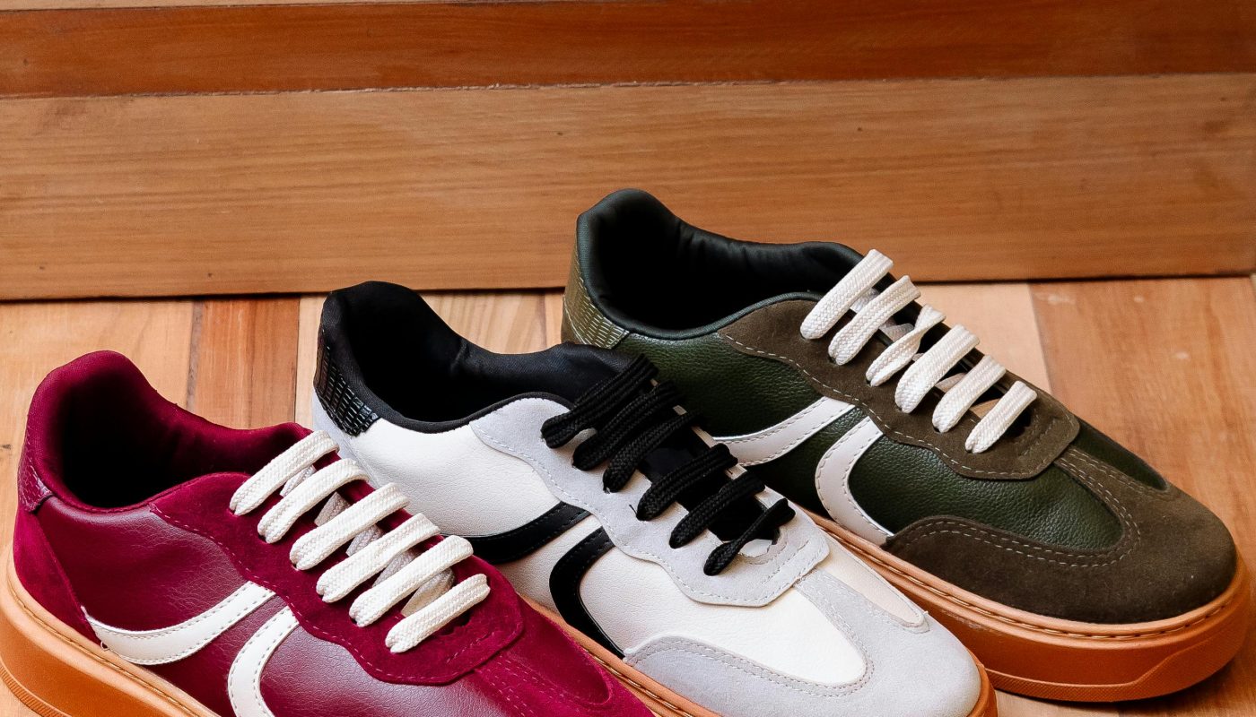 Paires de sneakers rétro tendances