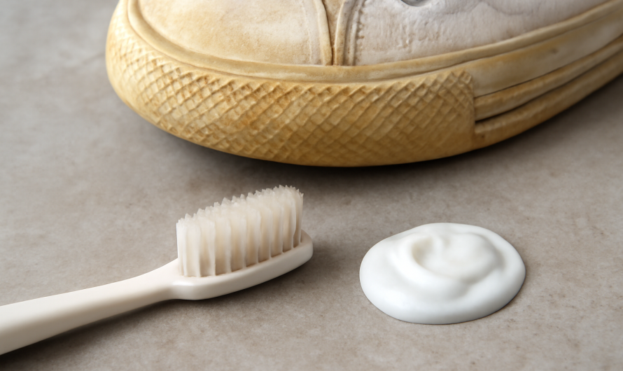 Quel produit maison pour raviver des semelles blanches jaunies ?